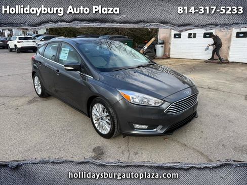 Used 2018 Ford Focus Titanium image 1