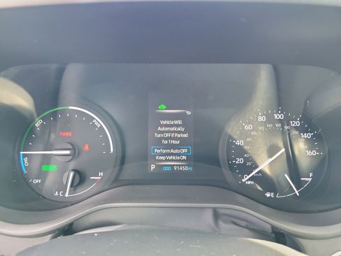 Used 2022 Toyota Sienna XLE image 24