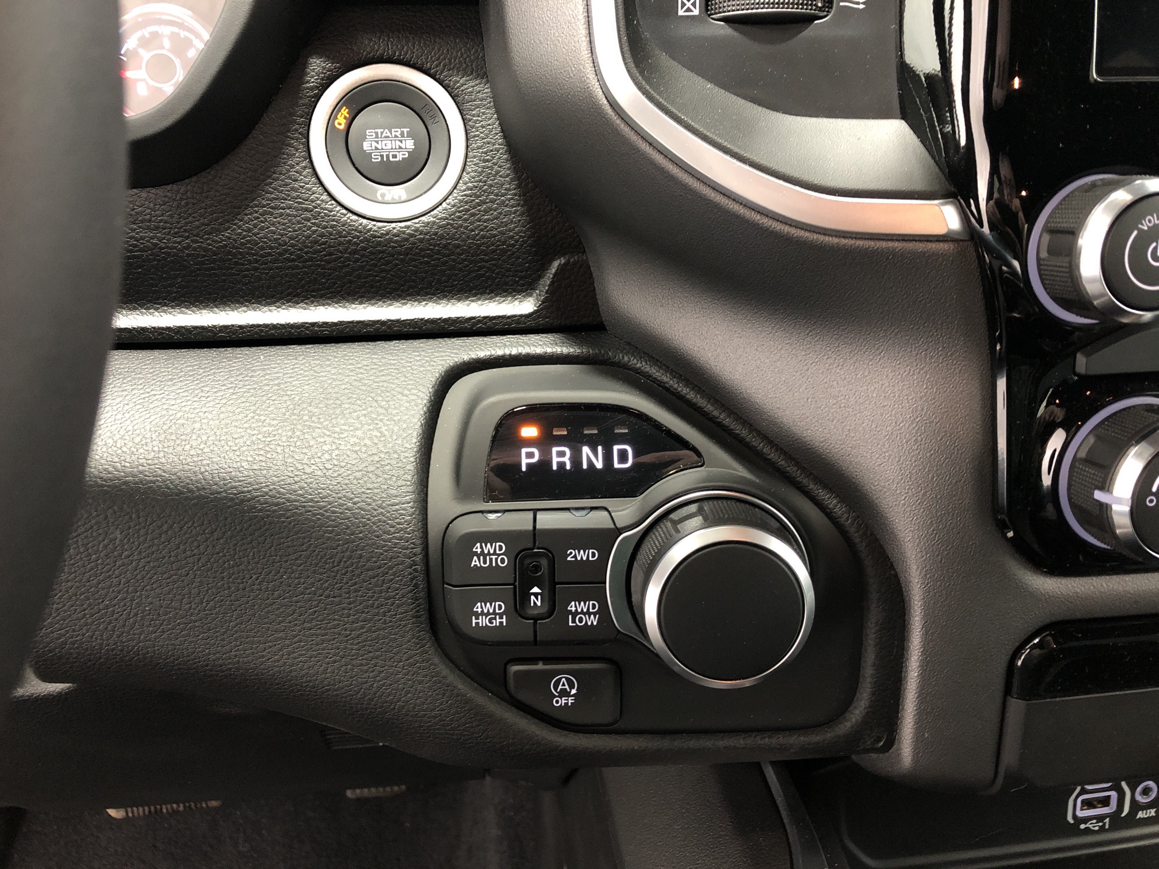 Certified 2025 RAM 1500 Big Horn AWD/4WD image 20