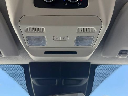 Used 2022 Ford Transit 350 XLT AWD/4WD image 26
