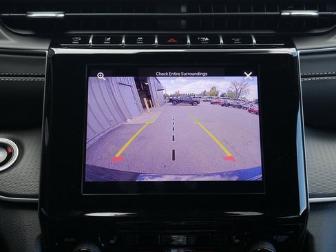 New 2025 Jeep Grand Cherokee Laredo X w/ Luxury Tech Group I image 7