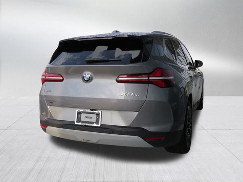 New 2025 BMW X3 xDrive30i w/ Convenience Package image 6