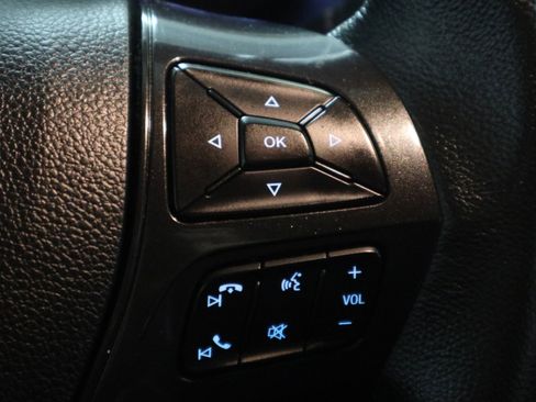 Used 2019 Ford Explorer XLT w/ Equipment Group 202A image 30