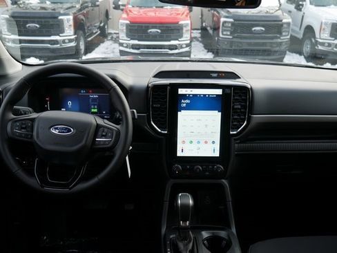 New 2025 Ford Ranger XLT w/ FX4 Off-Road Package image 5