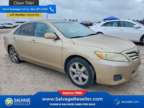 Used 2011 Toyota Camry LE FWD image 5