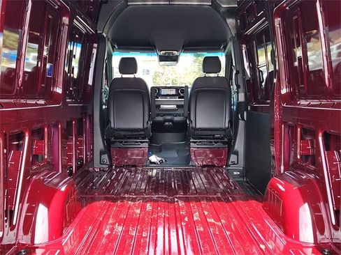 New 2025 Mercedes-Benz Sprinter 2500 image 14