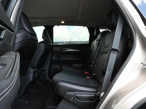 Certified 2024 INFINITI QX60 Luxe w/ Performance Audio Package FWD image 19