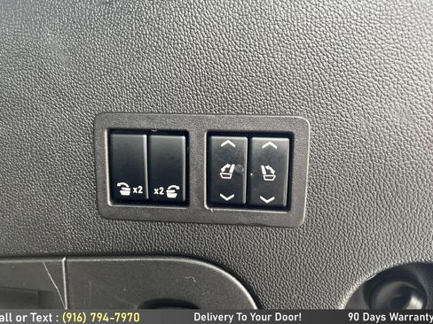 Used 2017 Chevrolet Tahoe LT image 30