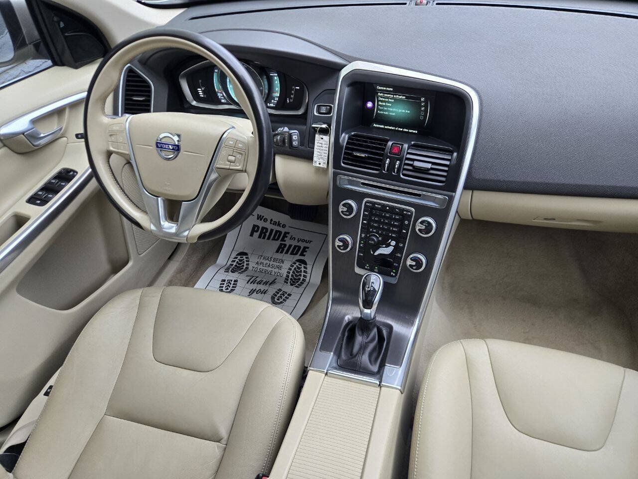 Used 2015 Volvo XC60 T5 Premier w/ Proximity Package FWD image 7