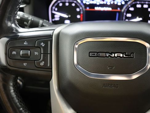 Used 2021 GMC Yukon Denali w/ Denali Premium Package AWD/4WD image 30