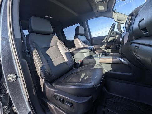 Used 2020 GMC Sierra 1500 SLT w/ SLT Premium Plus Package image 28