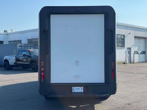 Used 2024 Chevrolet Brightdrop 600 w/ Commercial Equipment Package AWD/4WD image 6
