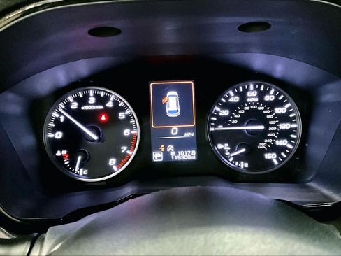 Used 2021 Subaru Outback image 24