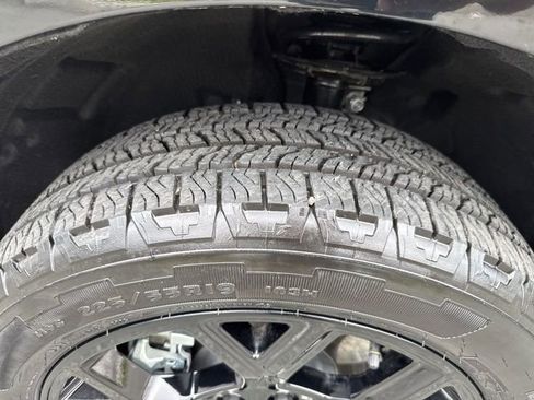 Used 2026 Ford Maverick Lobo AWD/4WD image 13