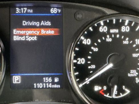 Used 2019 Nissan Rogue Sport S image 5