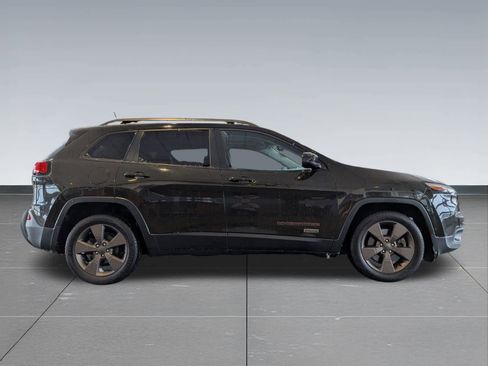 Used 2016 Jeep Cherokee 75th Anniversary image 7