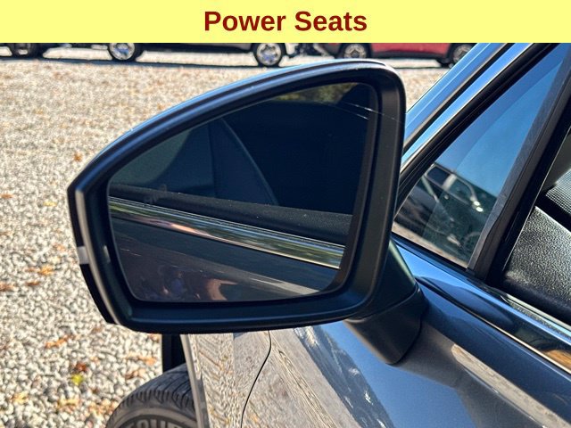 Used 2018 Volkswagen Tiguan SEL AWD/4WD image 7
