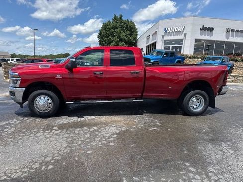 New 2026 RAM 3500 Tradesman AWD/4WD image 2