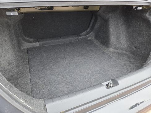 Used 2018 Honda Civic EX image 11