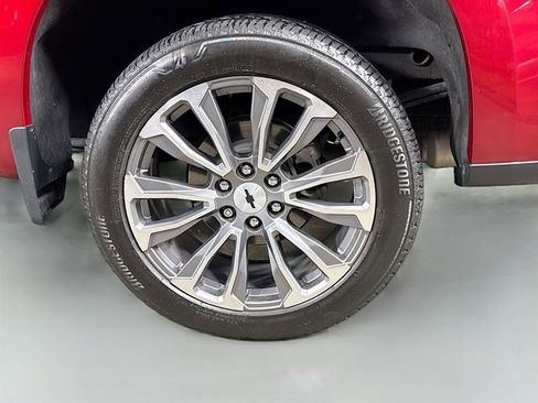 Used 2023 Chevrolet Silverado 1500 High Country w/ High Country Premium Package image 34