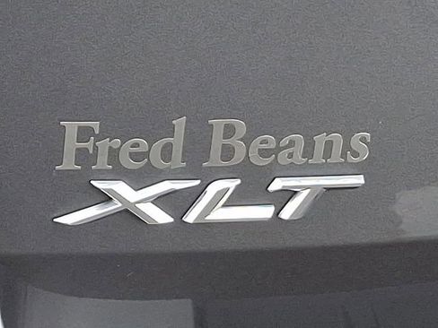 Certified 2022 Ford Explorer XLT w/ Class IV Trailer Tow Package image 33