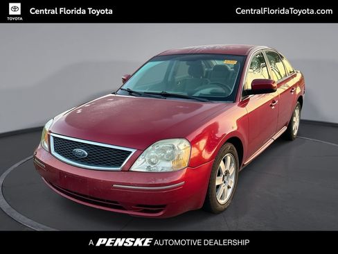 Used 2006 Ford Five Hundred SE FWD image 1
