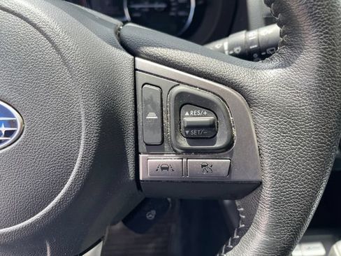 Used 2018 Subaru Forester 2.5i Touring AWD/4WD image 33