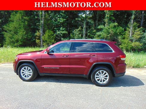 Used 2021 Jeep Grand Cherokee Laredo X RWD image 3