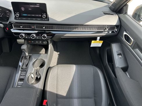 Used 2026 Honda Civic Sport image 31