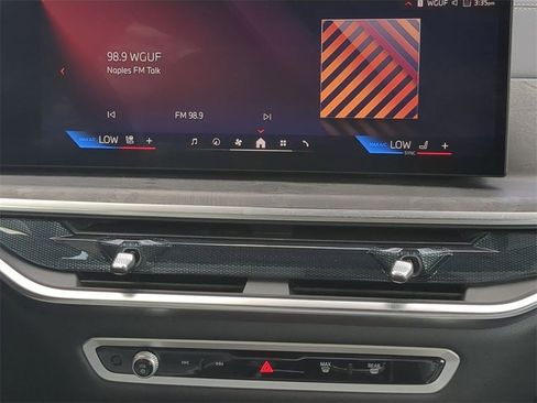 New 2026 BMW X7 xDrive40i image 18