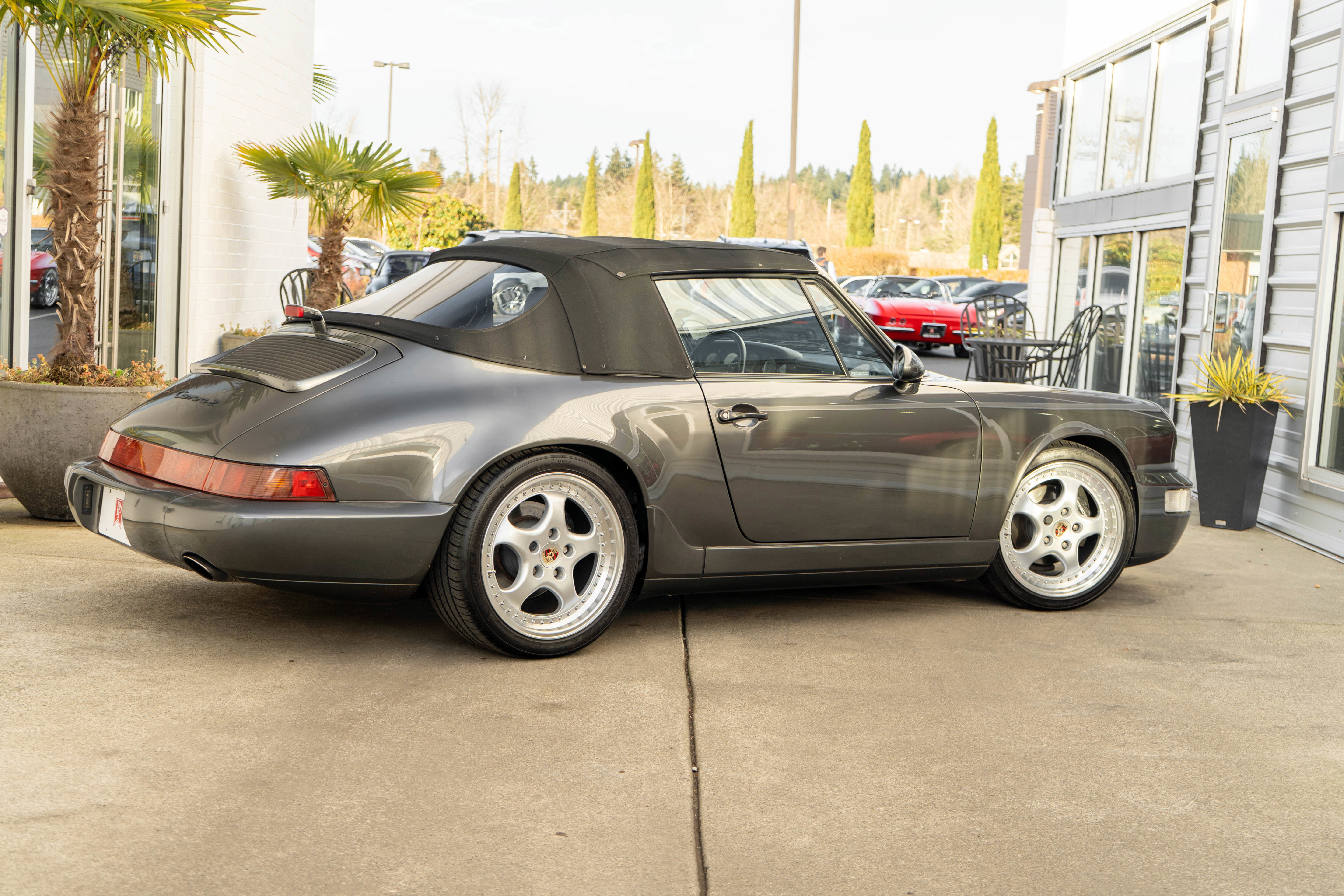 Used 1992 Porsche 911 Carrera RWD image 8