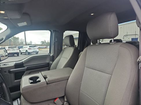 Used 2020 Ford F150 XLT image 10