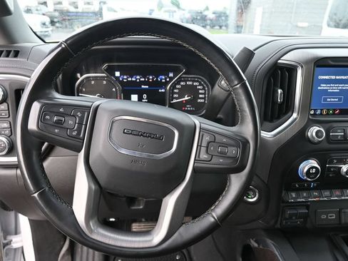 Used 2023 GMC Sierra 3500 Denali w/ Denali Ultimate Package AWD/4WD image 19