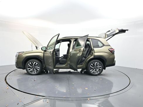New 2026 Subaru Forester Touring image 28