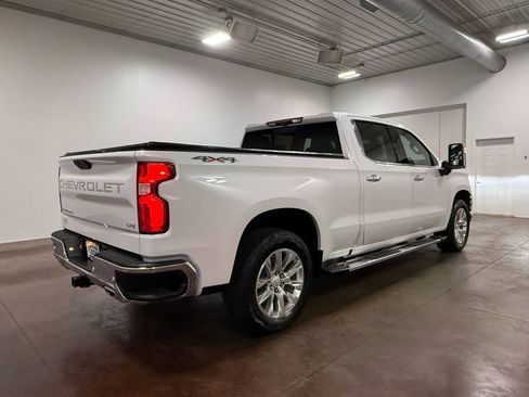 Used 2021 Chevrolet Silverado 1500 LTZ AWD/4WD image 36