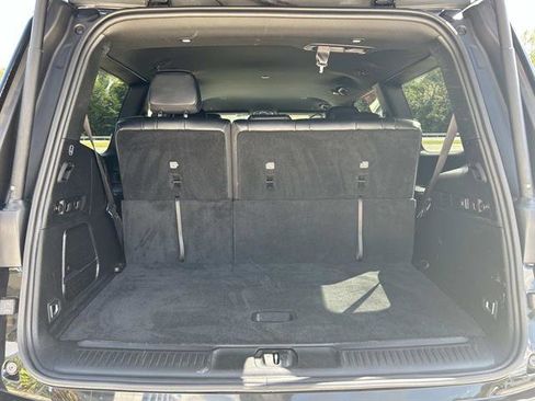 Used 2024 Jeep Wagoneer Series II w/ Flexible Seating Group image 16