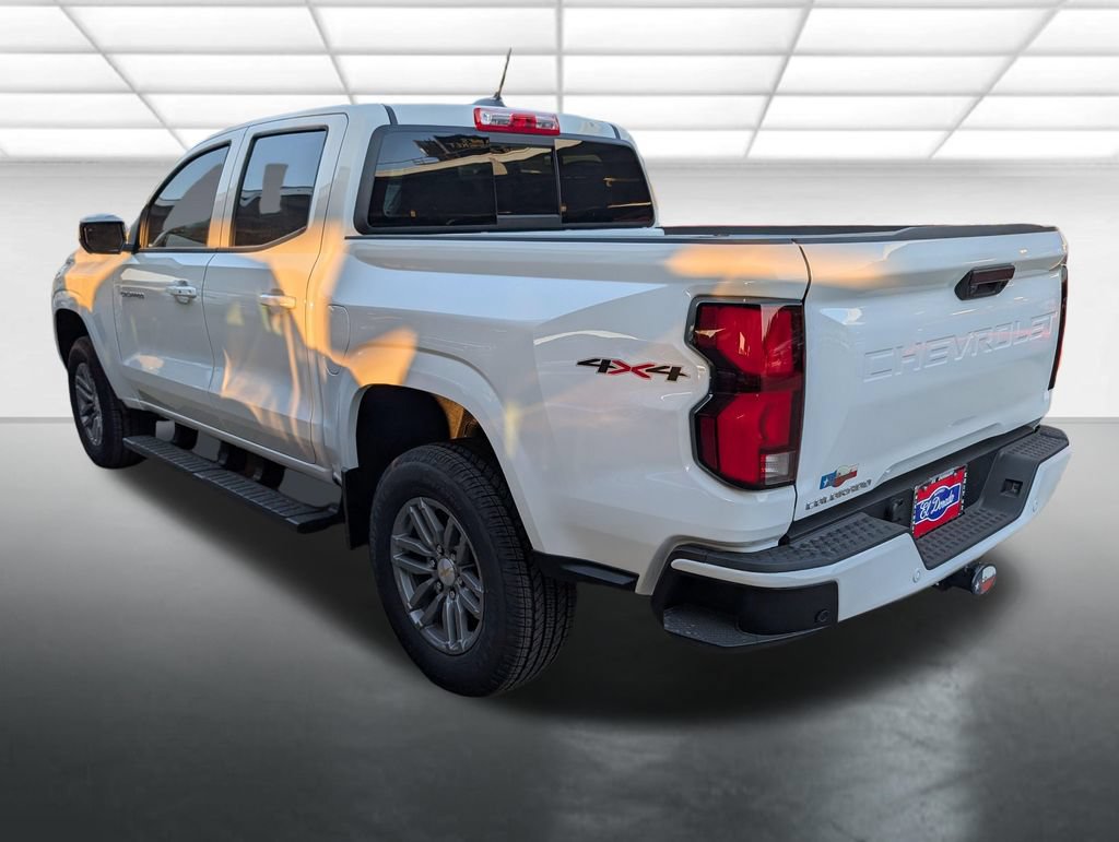 New 2026 Chevrolet Colorado LT w/ LT Convenience Package AWD/4WD image 2