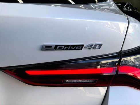 Used 2023 BMW i4 eDrive40 w/ M Sport Package RWD image 11