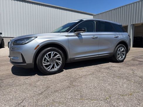 Used 2023 Lincoln Corsair AWD w/ Equipment Group 101A image 1