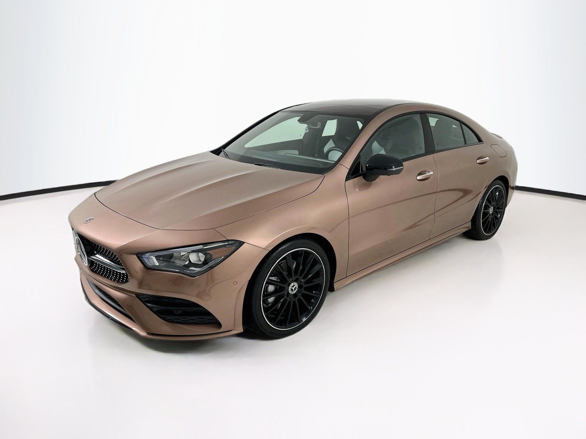 Used 2023 Mercedes-Benz CLA 250 image 3