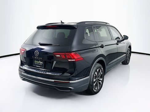 Used 2024 Volkswagen Tiguan S image 9