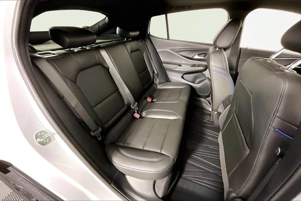 New 2026 Buick Envista Sport Touring w/ Convenience I Package FWD image 10