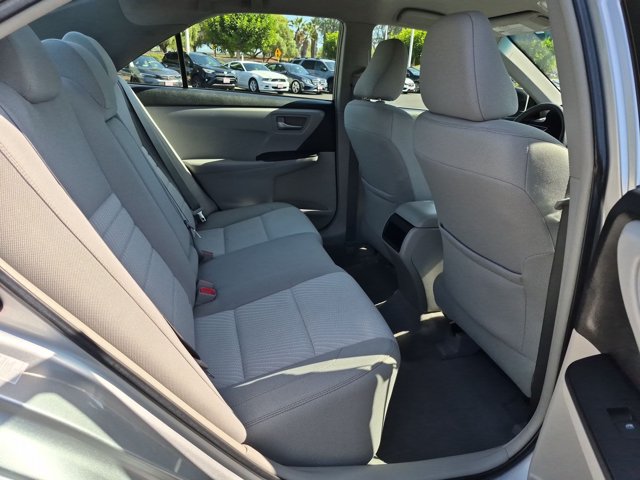 Used 2016 Toyota Camry LE FWD image 18