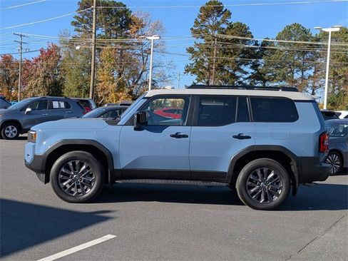 Used 2025 Toyota Land Cruiser w/ Premium Package image 6