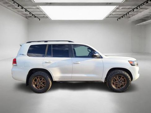 Used 2021 Toyota Land Cruiser Heritage Edition AWD/4WD image 7