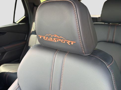 Used 2024 Honda Pilot TrailSport image 14