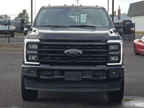 Used 2023 Ford F250 Lariat w/ Lariat Ultimate Package AWD/4WD image 8