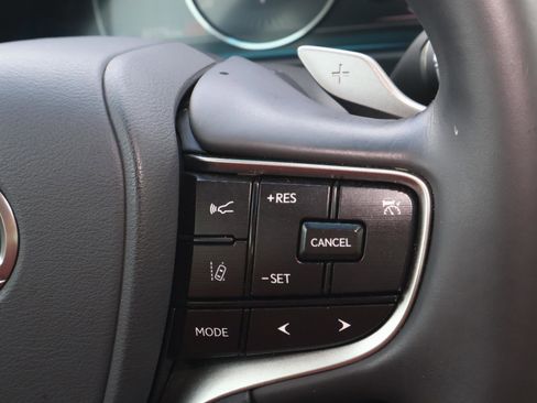 Used 2025 Lexus ES 350 w/ Premium Package FWD image 24