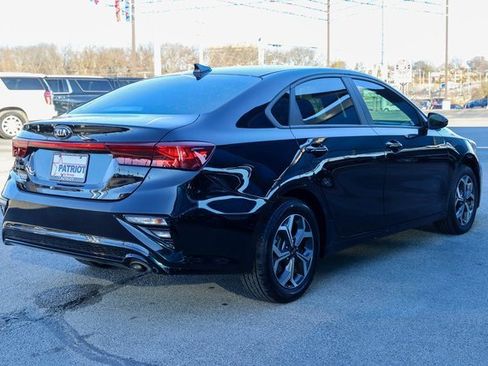 Used 2020 Kia Forte LXS image 3