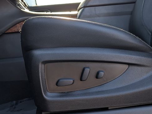 Used 2020 Chevrolet Tahoe Premier w/ Max Trailering Package image 23